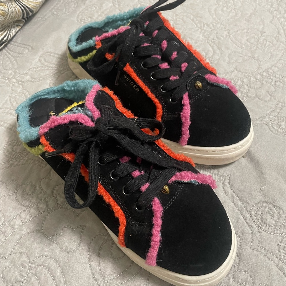 Kurt Geiger Color Block a fleece Lined Slides